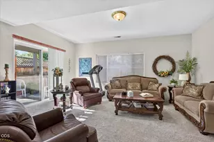 1914 Pebble Way, Medford, OR 97504 - Photo 10