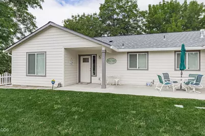 403 Berglund Street, Rogue River, OR 97537 - Photo 48