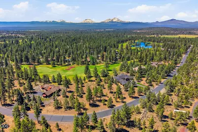 17057 Golden Stone Drive, Sisters, OR 97759 - Photo 10