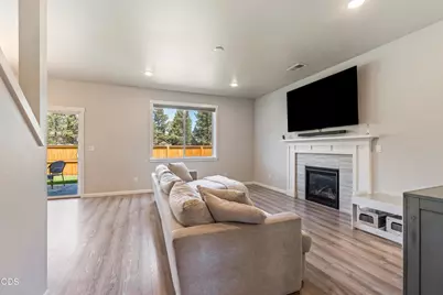 16504 Pine Creek Drive, La Pine, OR 97739 - Photo 4