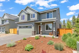 16504 Pne Crk Dr, La Pine, OR 97739 - Photo 2