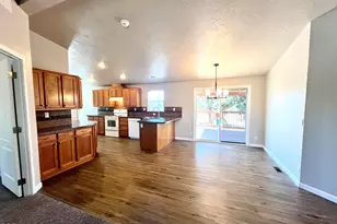 4647 SE Umatilla Loop, Prineville, OR 97754 - Photo 14
