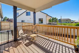 137 Willow Springs Dr, Talent, OR 97540 - Photo 40