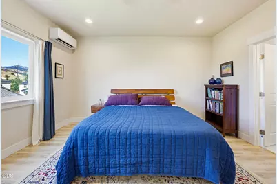 137 Willow Springs Drive, Talent, OR 97540 - Photo 32