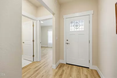 137 Willow Springs Drive, Talent, OR 97540 - Photo 6