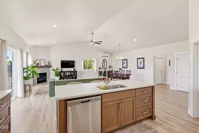 137 Willow Springs Drive, Talent, OR 97540 - Photo 26