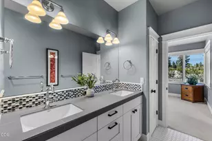 61525 Meeks Trail, Bend, OR 97702 - Photo 36