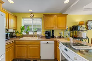 1662 Nunnwood Ln, Grants Pass, OR 97527 - Photo 8