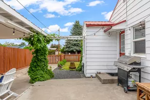373 SE Fairview St, Prineville, OR 97754 - Photo 18