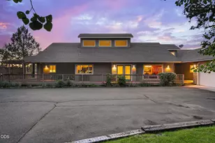 6900 NE 1st St, Redmond, OR 97756 - Photo 98