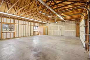 6900 NE 1st St, Redmond, OR 97756 - Photo 114