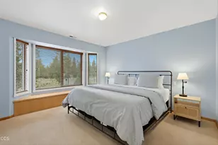 18004 Tan Oak Ln, Bend, OR 97707 - Photo 24