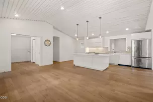2204 NW Marken St, Bend, OR 97703 - Photo 6