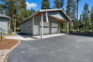 15194 E River Loop Dr E, Bend, OR 97707 - Photo 36