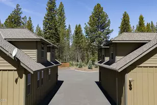 16969 Spring River Rd, Bend, OR 97707 - Photo 50