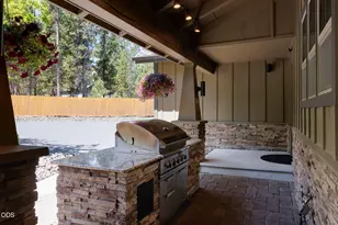 16969 Spring River Rd, Bend, OR 97707 - Photo 16