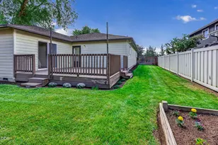 2990 NE Wells Acres Rd, Bend, OR 97701 - Photo 34