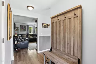 1741 Serenity Dr, Medford, OR 97504 - Photo 4