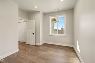 5615 Autumn Park Dr, Medford, OR 97504 - Photo 32