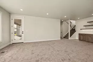 5615 Autumn Park Dr, Medford, OR 97504 - Photo 44