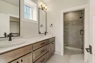 5615 Autumn Park Dr, Medford, OR 97504 - Photo 50
