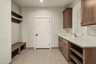 5615 Autumn Park Dr, Medford, OR 97504 - Photo 56
