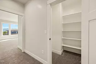 5615 Autumn Park Dr, Medford, OR 97504 - Photo 50