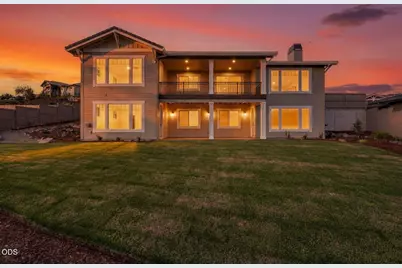 5615 Autumn Park Drive, Medford, OR 97504 - Photo 1