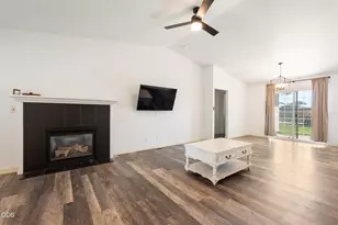 723 NE Stoneridge Loop, Prineville, OR 97754 - Photo 4
