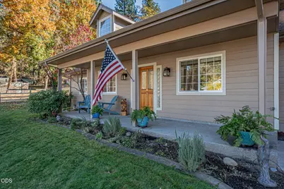 1025 Anglers Place, Shady Cove, OR 97539 - Photo 32