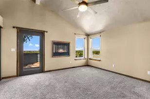 2486 SW Valleyview Dr SW, Redmond, OR 97756 - Photo 28
