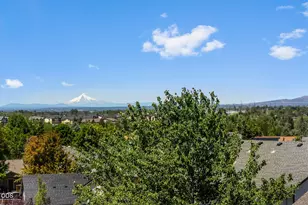 2486 SW Valleyview Dr SW, Redmond, OR 97756 - Photo 30