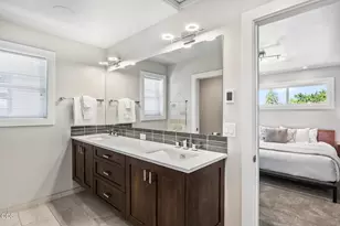 909 NW Delaware Ave, Bend, OR 97703 - Photo 36