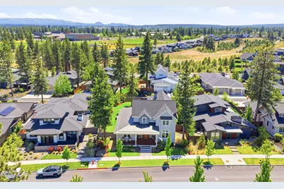 3113 NW Blodgett Way, Bend, OR 97703 - Photo 74