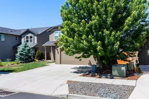 21382 NE Eagle Crossing Ave, Bend, OR 97701 - Photo 30