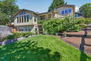 1748 NW Crescent Dr, Grants Pass, OR 97526 - Photo 6