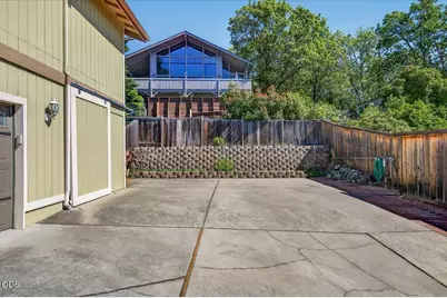 1748 NW Crescent Drive, Grants Pass, OR 97526 - Photo 62