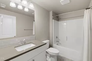 1785 W Williamson Ave, Sisters, OR 97759 - Photo 28