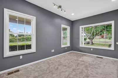 1760 Minear Road, Medford, OR 97501 - Photo 10