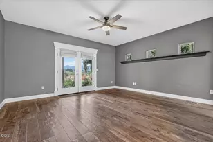 1760 Minear Rd, Medford, OR 97501 - Photo 26