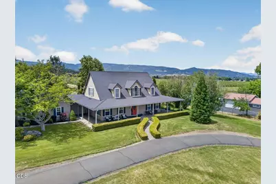1760 Minear Road, Medford, OR 97501 - Photo 2