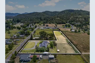 1760 Minear Road, Medford, OR 97501 - Photo 4