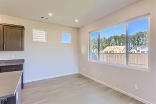 20671 Town Dr, Bend, OR 97701 - Photo 6