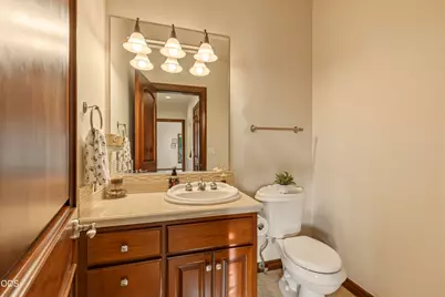 2646 Fairway Drive, Klamath Falls, OR 97601 - Photo 12