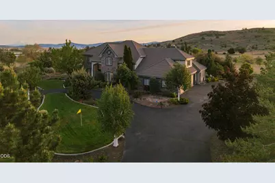2646 Fairway Drive, Klamath Falls, OR 97601 - Photo 2