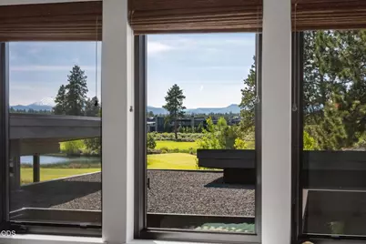 61591 Hosmer Lake Drive, Bend, OR 97702 - Photo 32