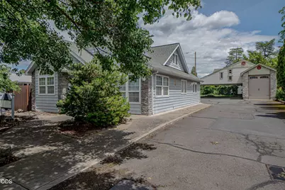 11 Tripp Street, Medford, OR 97504 - Photo 1