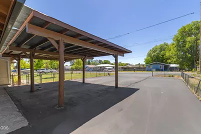 1803 Hope Street, Klamath Falls, OR 97603 - Photo 34