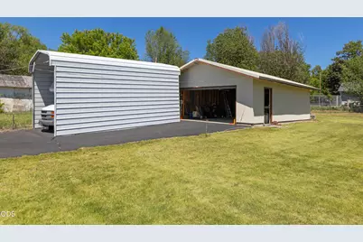 1803 Hope Street, Klamath Falls, OR 97603 - Photo 32