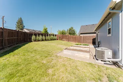 623 SE Glencoe Place, Bend, OR 97702 - Photo 44